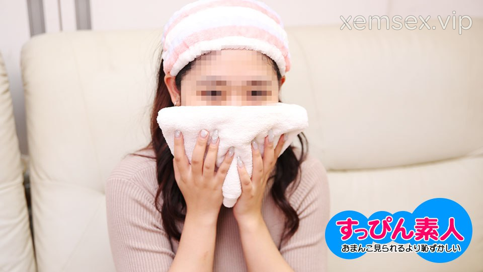 Ảnh thumbnail của 062924_01 – Em gái xấu hổ khi bị bắt cho xem mặt mộc