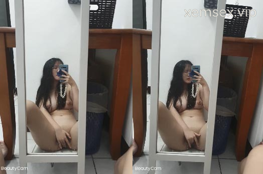 Ảnh thumbnail của Em kính cận dâm múp míp Phan 1