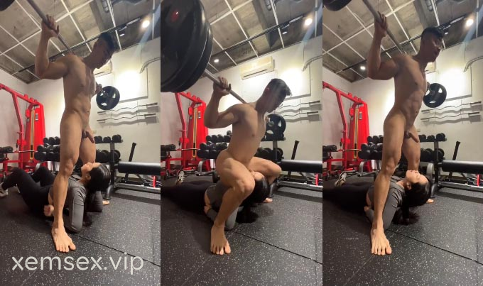 Vú tập gym vừa cho em bú cu