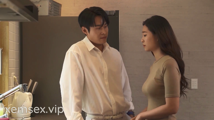 Bí mật trao đổi vợ cùng đồng nghiệp